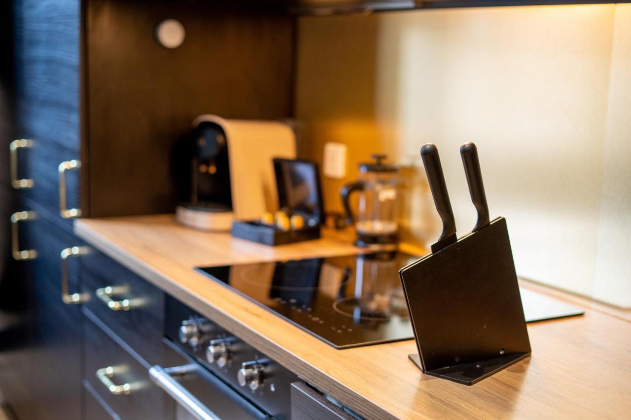 Capsule Temps Suspendu - Balneo, Home Cinema & Billard Valenciennes Exterior foto