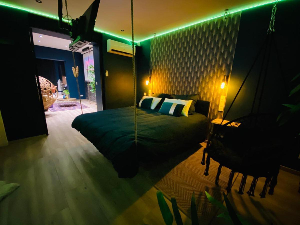 Capsule Temps Suspendu - Balneo, Home Cinema & Billard Valenciennes Exterior foto